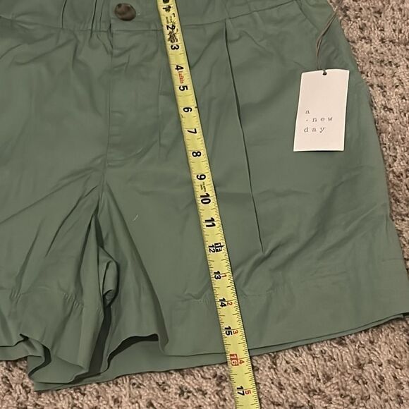 NWT a. new day medium shorts    A - Picture 4 of 4